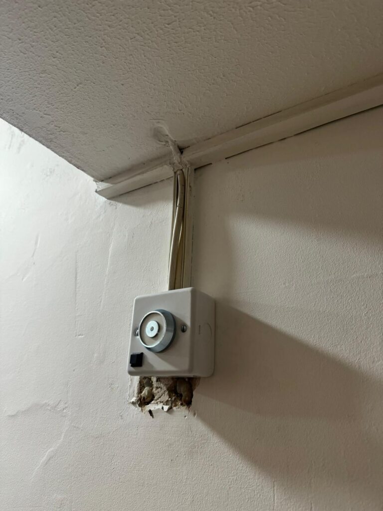 magnetic door replacement in Kent